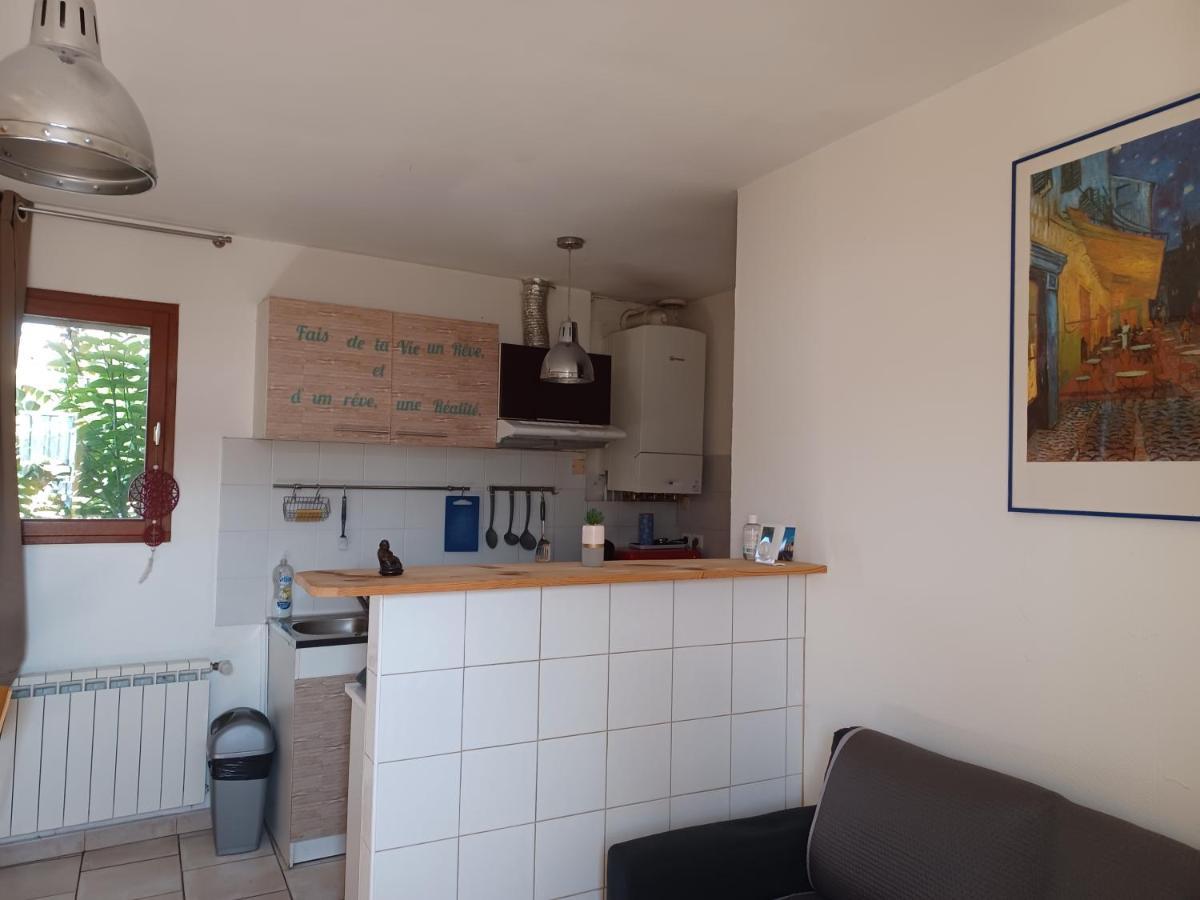 Jolie Petite Maison Idealement Situee Arles Exterior foto